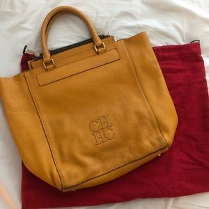 Carolina Herrera %100 authentic mustard Tote bag